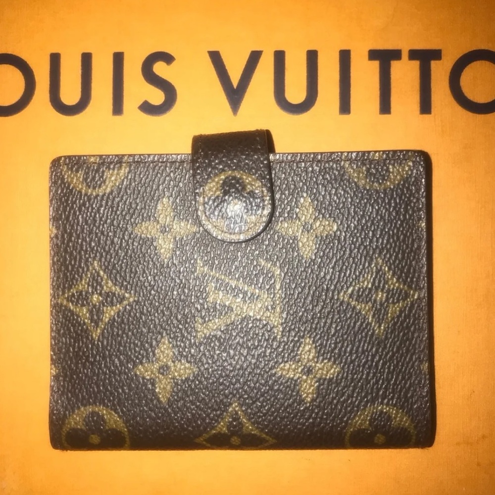 Authentic LOUIS VUITTON Mini Agenda Wallet